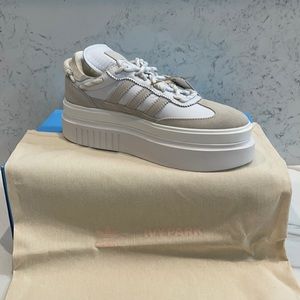 IVY PARK x Adidas Super Sleek 72